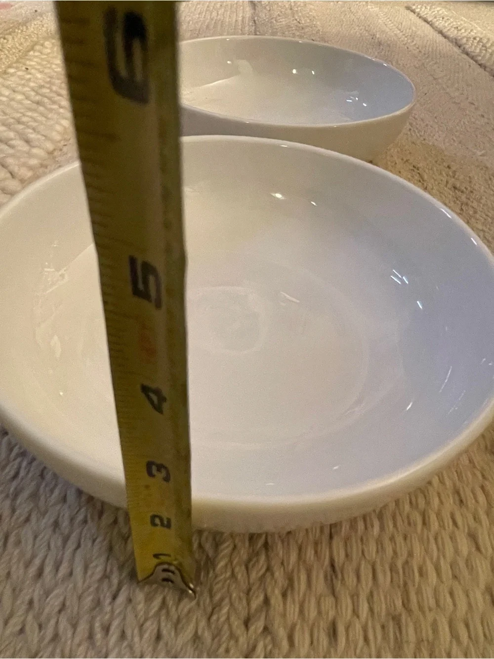 Set of 2 White Shallow Bowls. - Picture 6 of 6